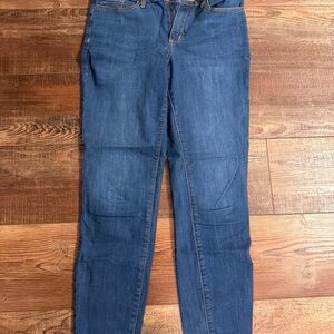 Universal Thread Women's Skinny Jeans in Blue
